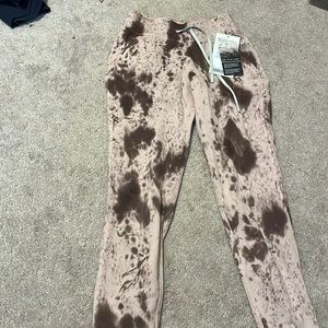 Lulu lemon Warm down jogger!